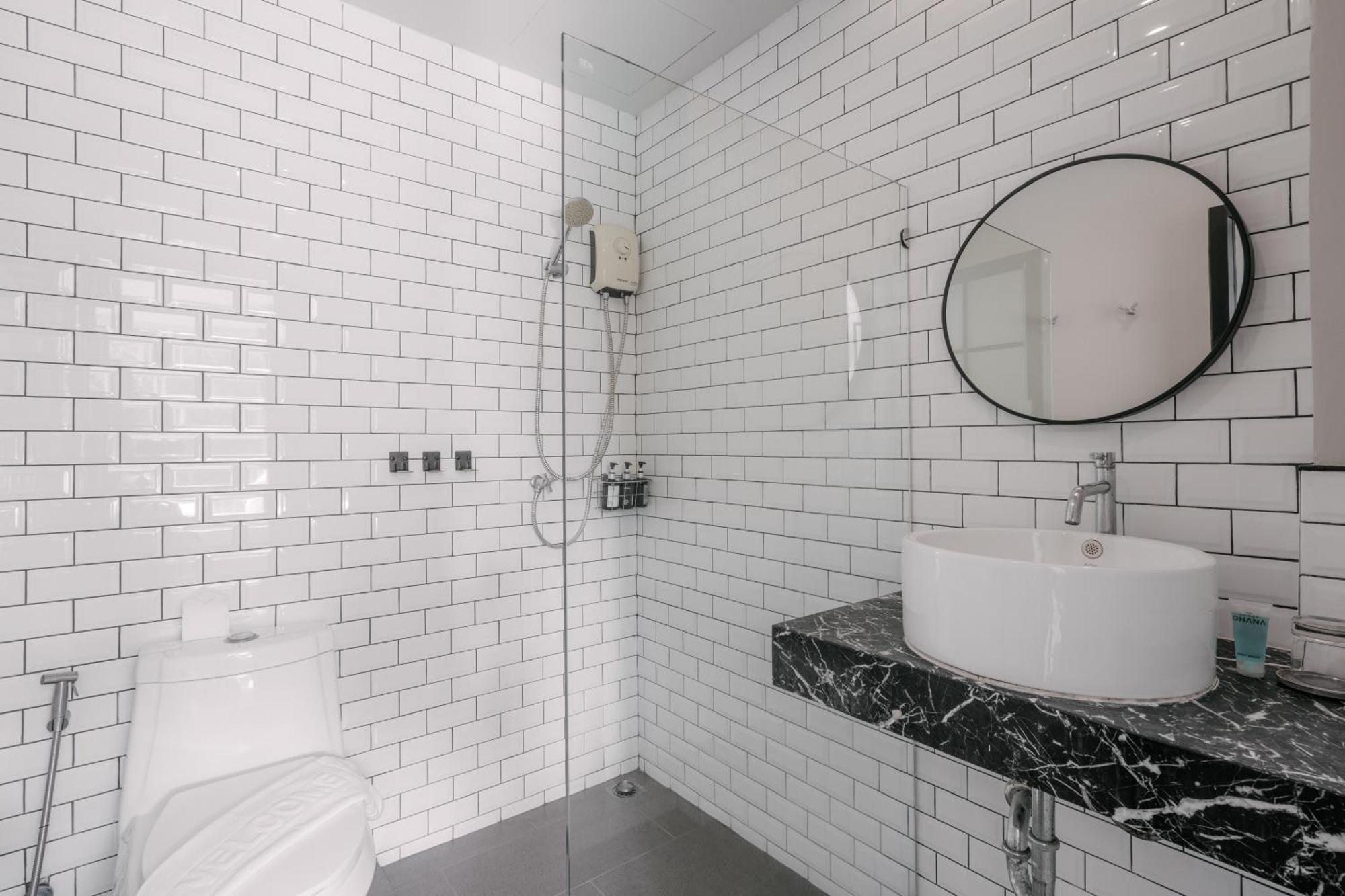 Sugar Ohana Poshtel Kata-stranden Eksteriør bilde